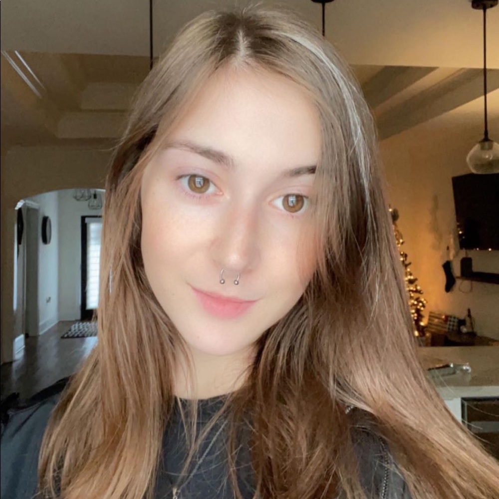 Meet your Posher, Mayah